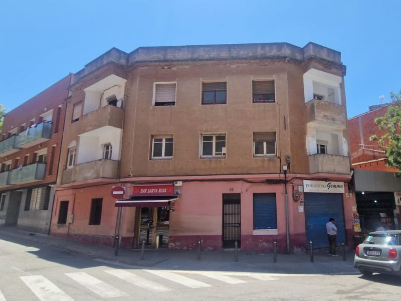 Original flat of 64 m2 in L'Eixample, Sagrada Familia
