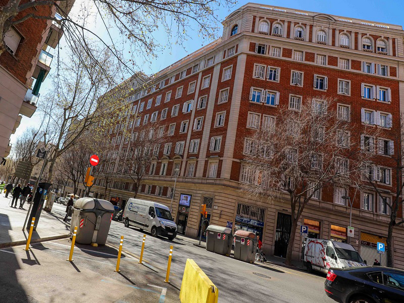 Restored flat of 78 m2 in L'Eixample, Sagrada Familia